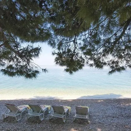 Apartment Center Podgora (Split-Dalmatia)